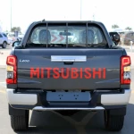 Mitsubishi L200 2.4L 2023 Grey Diesel
