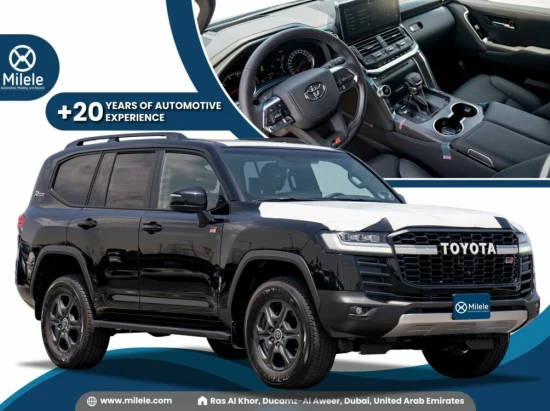 TOYOTA LAND CRUISER LC300 GR SPORT 3.3L DIESEL AT MY2022 – BLACK