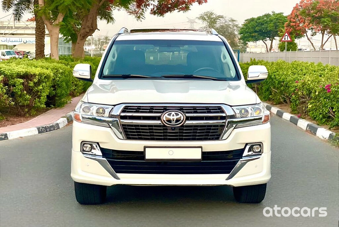 Toyota Land Cruiser VXR V8 Model 2015 GCC Specs Immaculate Conditions