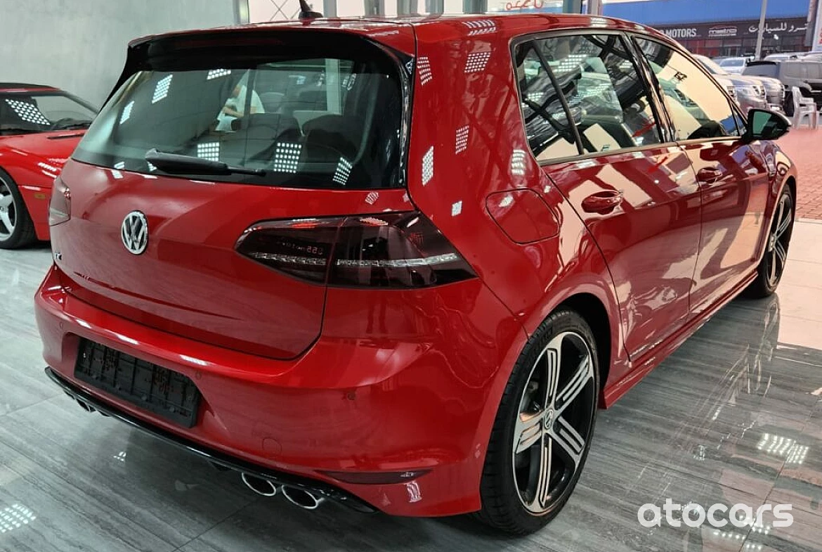 Volkswagen Golf R Edition 2017 GCC Specs V4 RED Color
