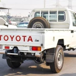 Toyota Land Cruiser Pickup Diesel 4.5L V8 2023 White Color