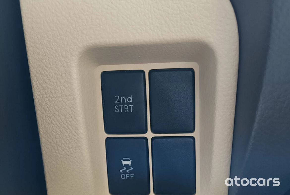 TOYOTA PRADO VXR 4WD 4.0L V6 PETROL FULL OPTION A/T WHITE COLOR 2014 MODEL YEAR