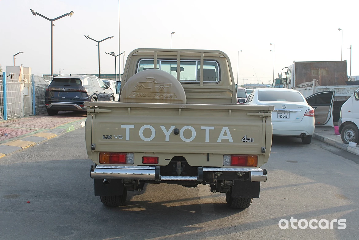 Toyota Land Cruiser Pick up SINGLE CAP 4.0L PETROL 4WD 2023