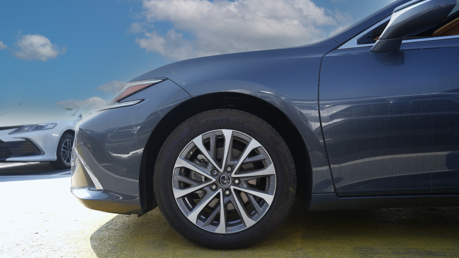 Lexus ES300 Hybrid V4 2023 Model Year Gray Color - Atocars