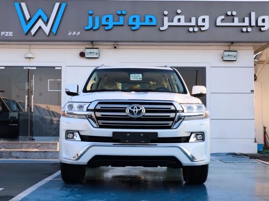 Toyota Land Cruiser 5.7 Petrol 2016 Model Year White