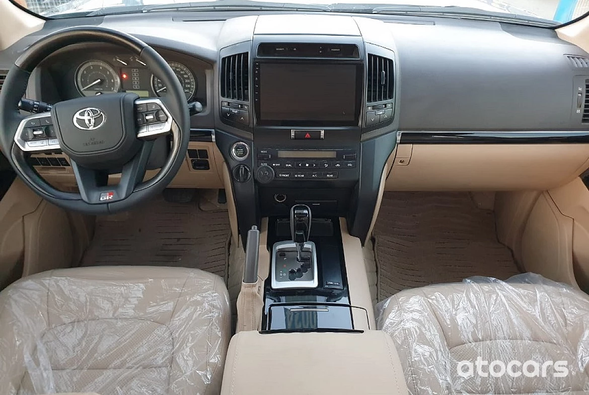 Toyota Land Cruiser GXR 4.0L V6 2014 FACE LIFT 2023 MODEL YEAR