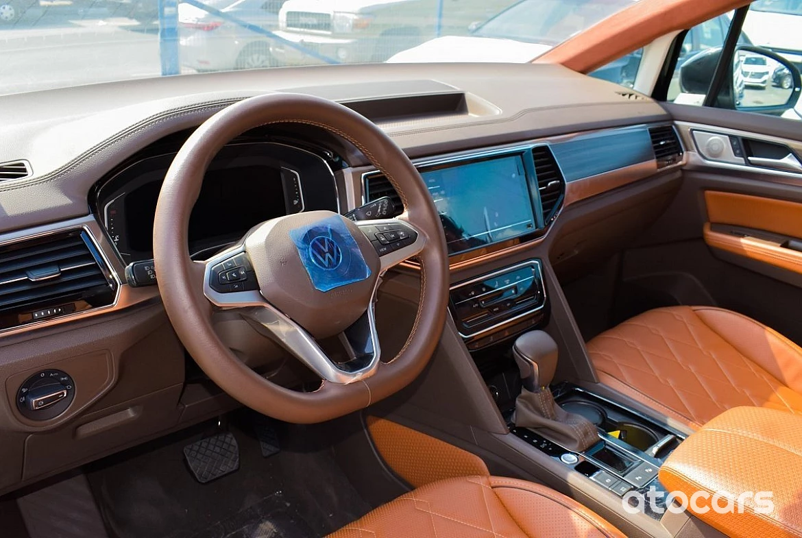 Volkswagen Viloran 330TSI 2020 Model Year