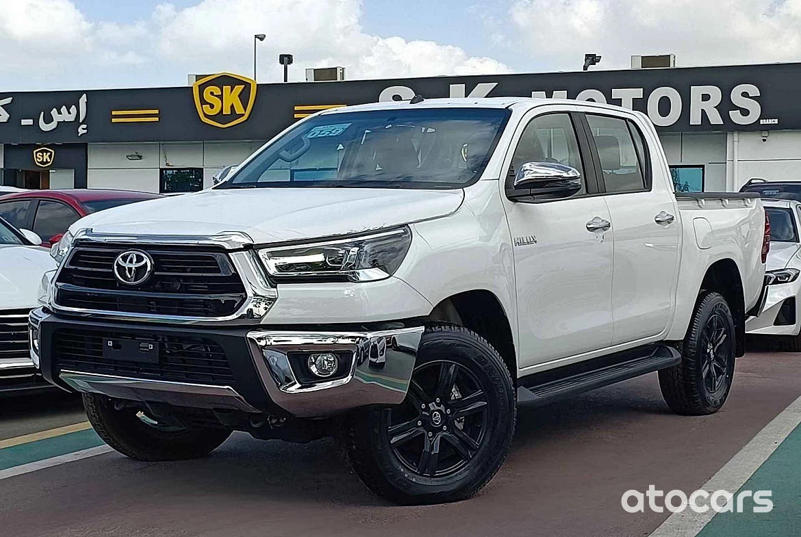 Toyota Hilux Diesel Double Cabin 2.4L V4 M/T 4WD 2022 Model Year
