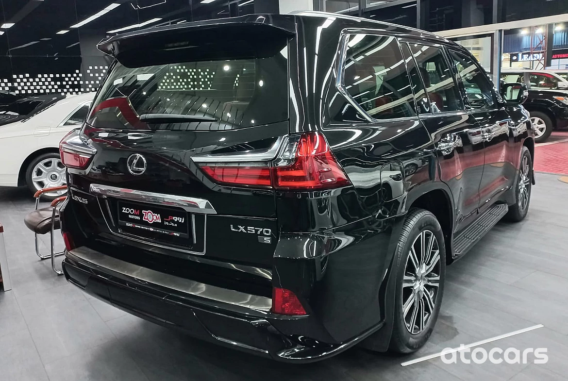 Lexus LX 5.7L V8 (Signature) 2018 Model Year GCC Specs