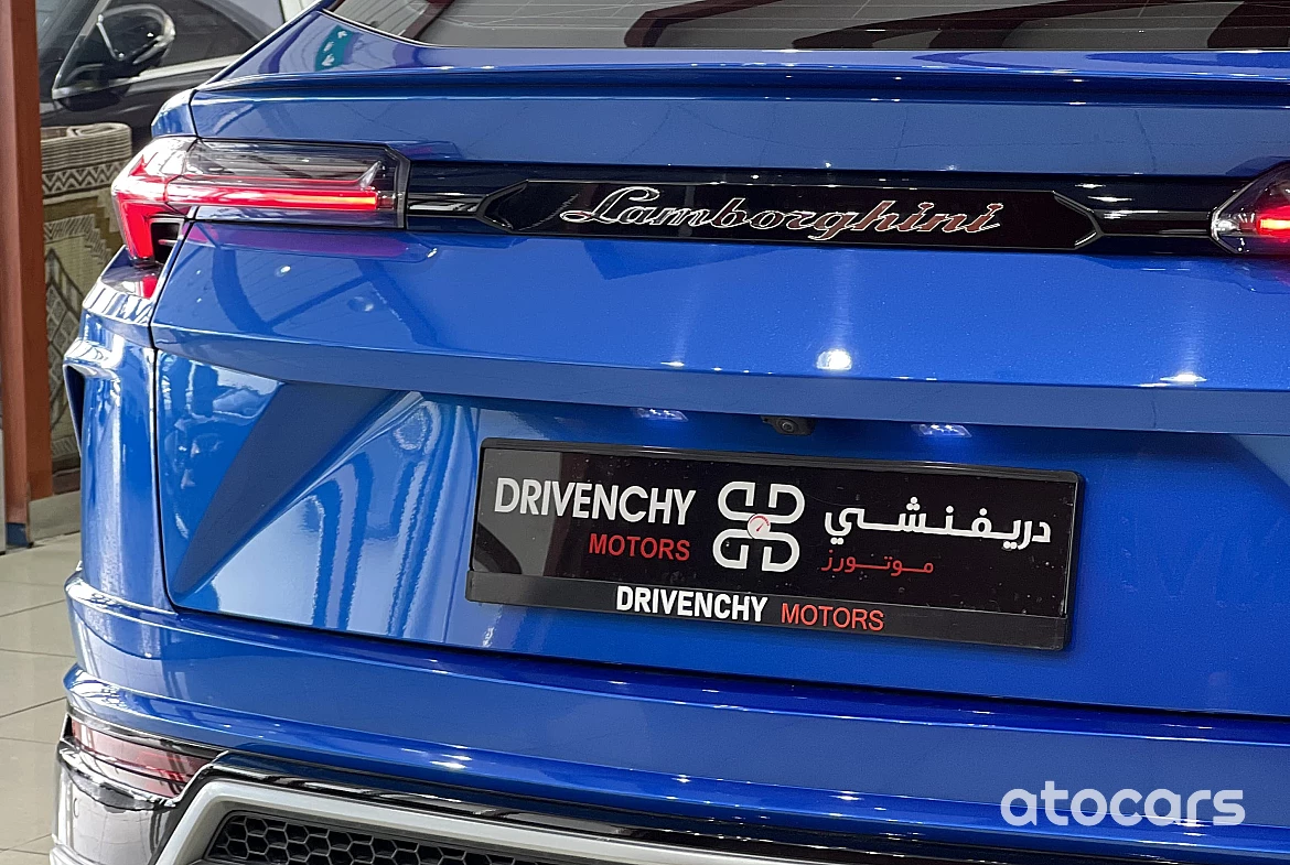 Lamborghini Urus GCC Specs 2021 Model Year