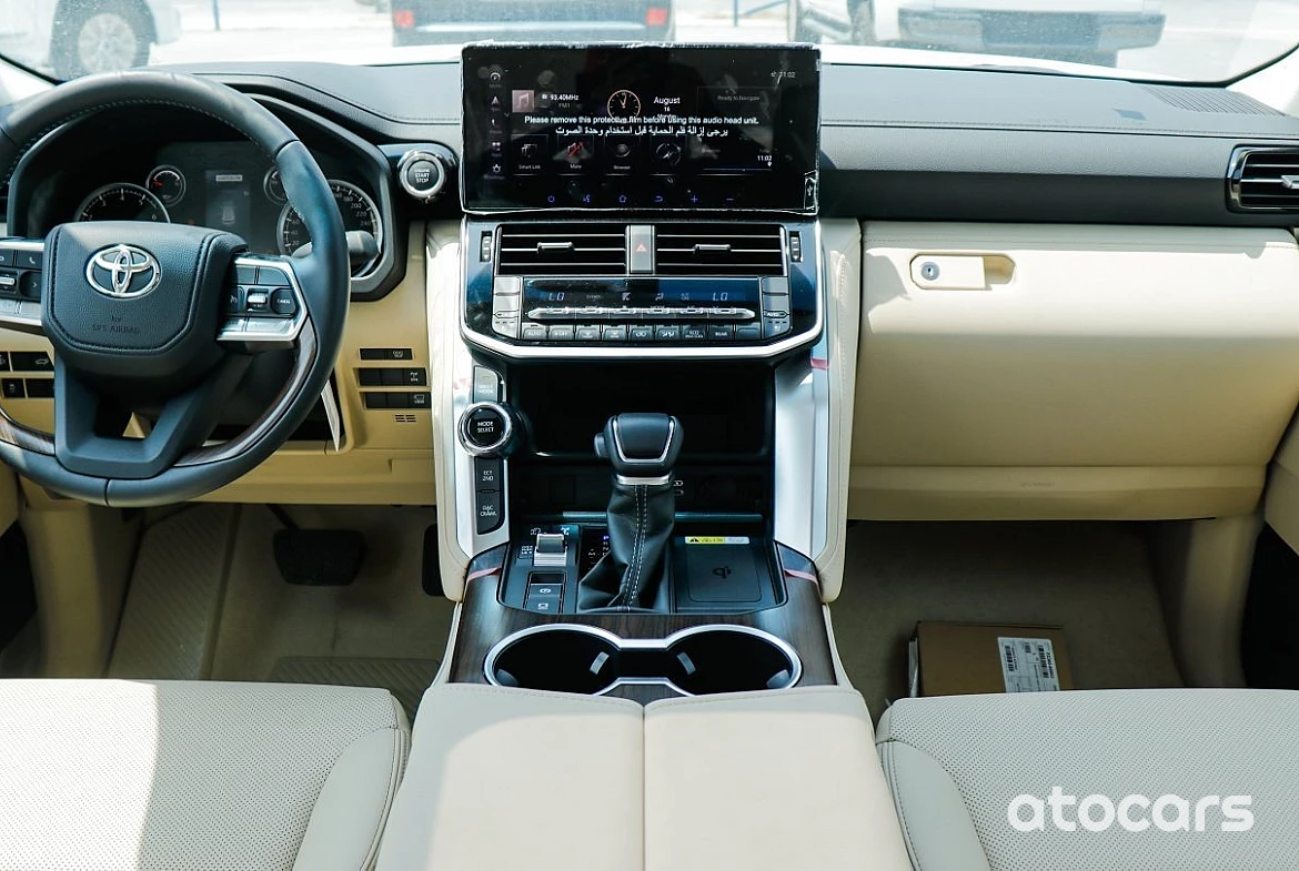 Toyota Land Cruiser 2025 LC300 Petrol White Color