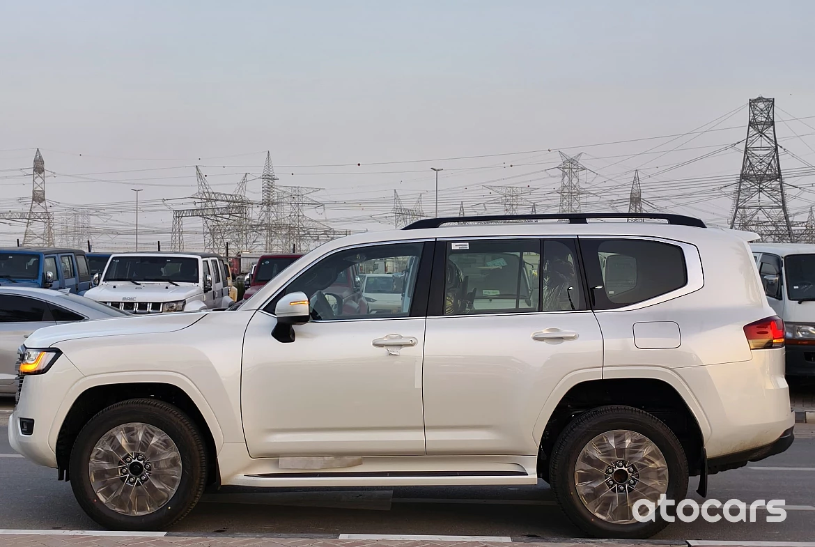 Toyota Land Cruiser LC300 3.5L V6 Petrol 2024 Model Year European Specification