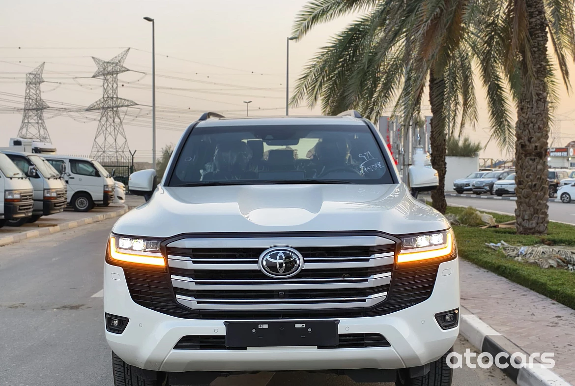 Toyota Land Cruiser LC300 3.5L V6 Petrol 2024 Model Year European Specification