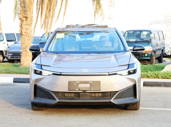 TOYOTA BZ3 ELECTRIC CAR RANGE KM 517 2024 MODEL YEAR