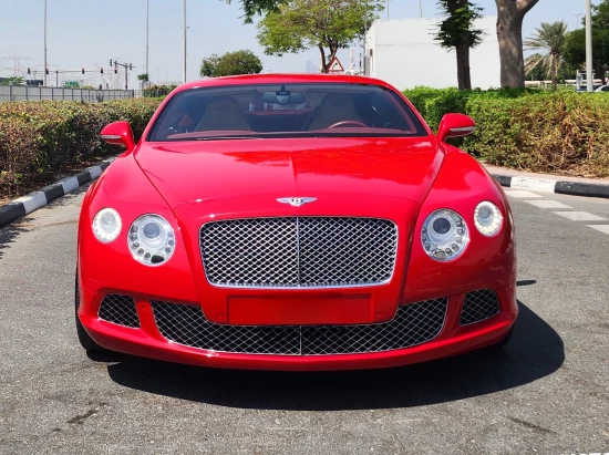 2013 BENTLEY CONTINENTAL GT RED COLOR IN EXCELLENT CONDITION