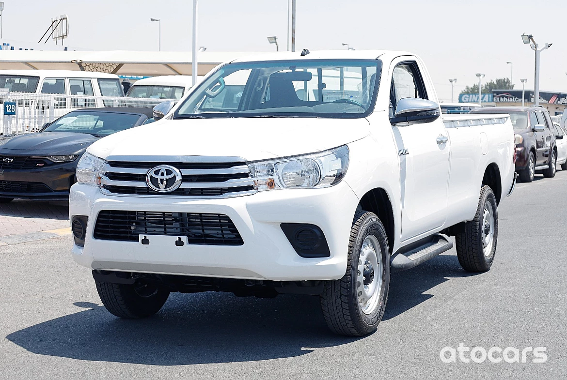 TOYOTA HILUX 2.4L DIESEL 4WD SINGLE CAB DLX-G MANUAL WHITE COLOR