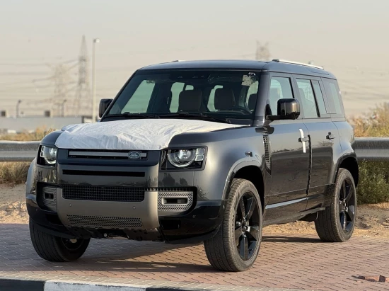 Land Rover Defender P400 X Dynamic-SE 5D 2025 Model Year Grey Color Exterior