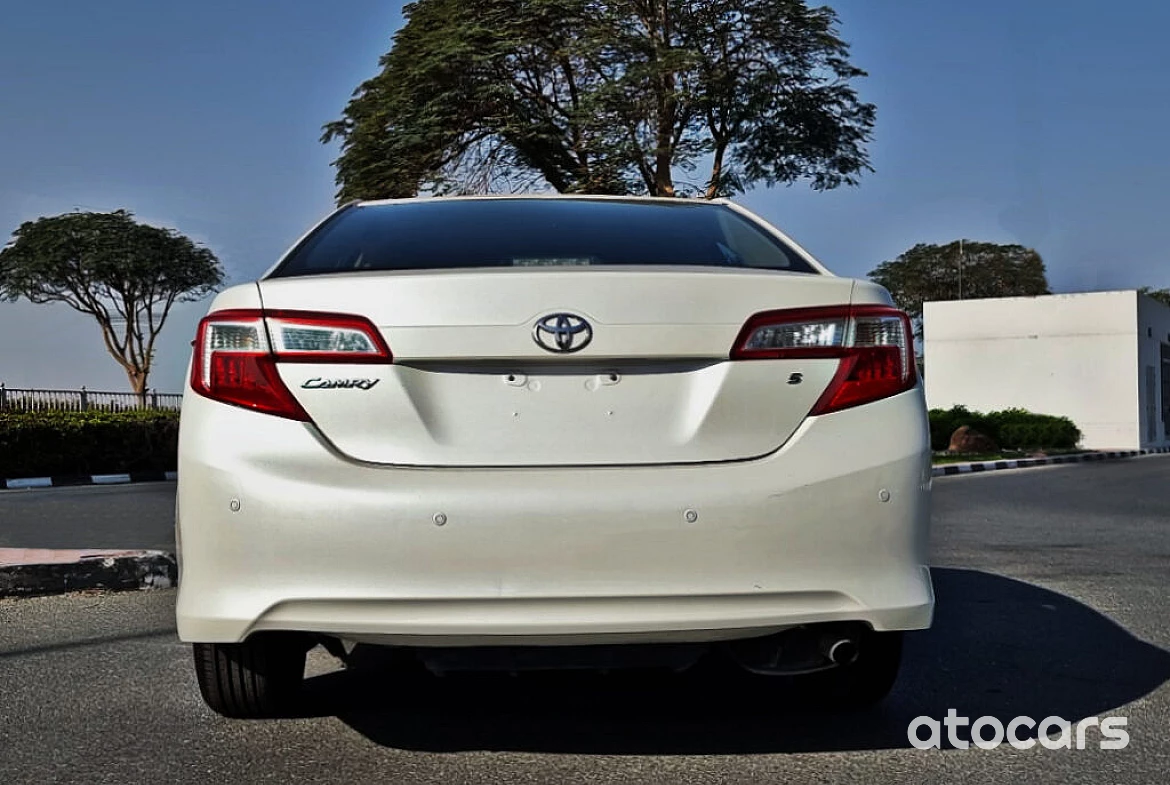 Toyota Camry Premium Original paint - 103,000km - perfect in and out - 2012