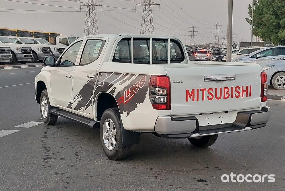 Mitsubishi L200 | FA7 | 4x4 D/Cab Petrol GLX | M/T White | 2023 | Export Only