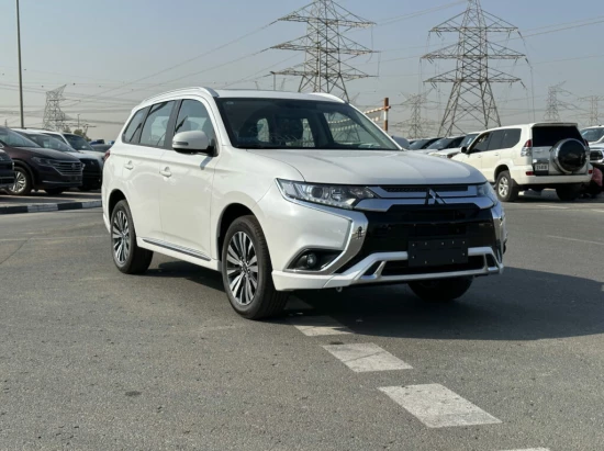 Brand New Mitsubish Outlander Enjoy| 2WD Petrol | A/T White/Black | 2022 | Export Only