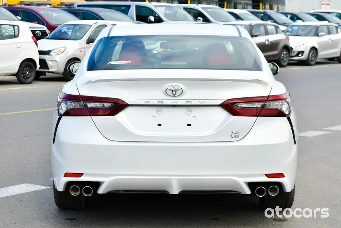 Brand New Toyota Camry CAM35-SES | 3.5L Petrol | White /Red | 2023 | For Export Only