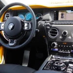 Rolls Royce Cullinan Black Badge (800KM) Nardo Gray /Black -Yellow 2022.