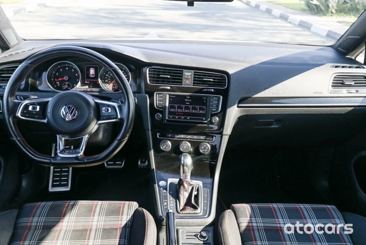 Volkswagen Golf gti 2017 83000KM