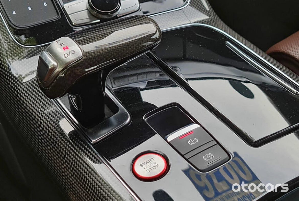Audi S8 2014 Full Service History 4.0L V8 GCC Perfect Condition