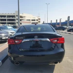 Nissan Maxima 3.5L 6Cyl 2017 Middle options