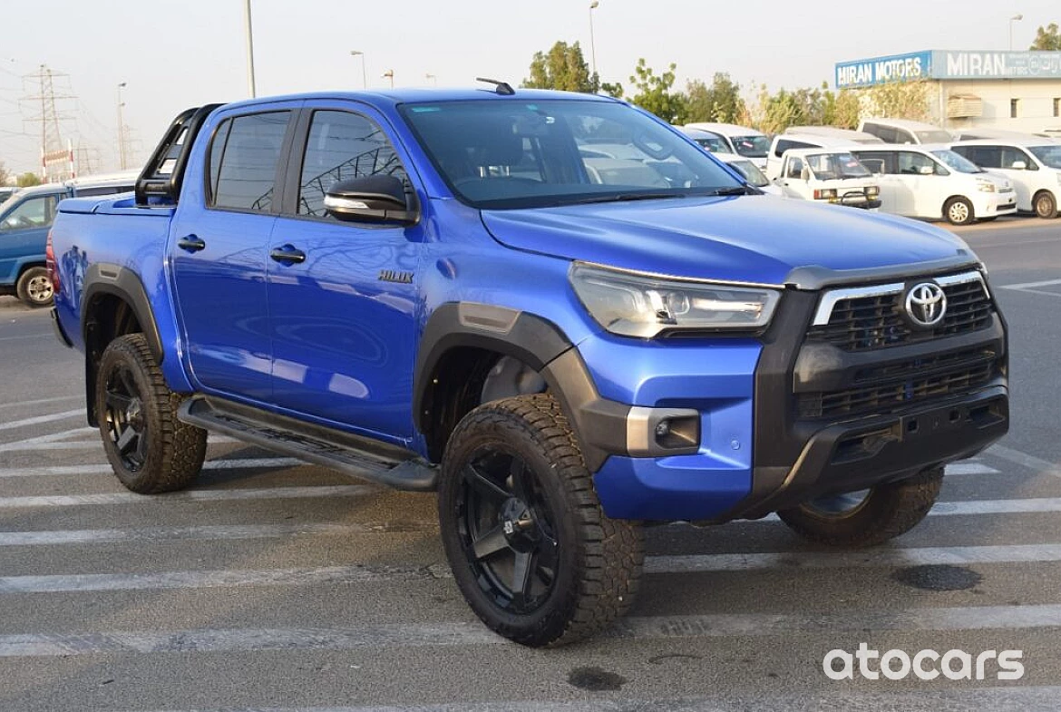 Toyota hilux pickup Diesel 2.8L full option Right Hand Drive 2019