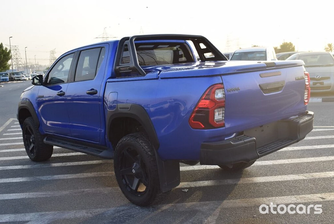 Toyota hilux pickup Diesel 2.8L full option Right Hand Drive 2019