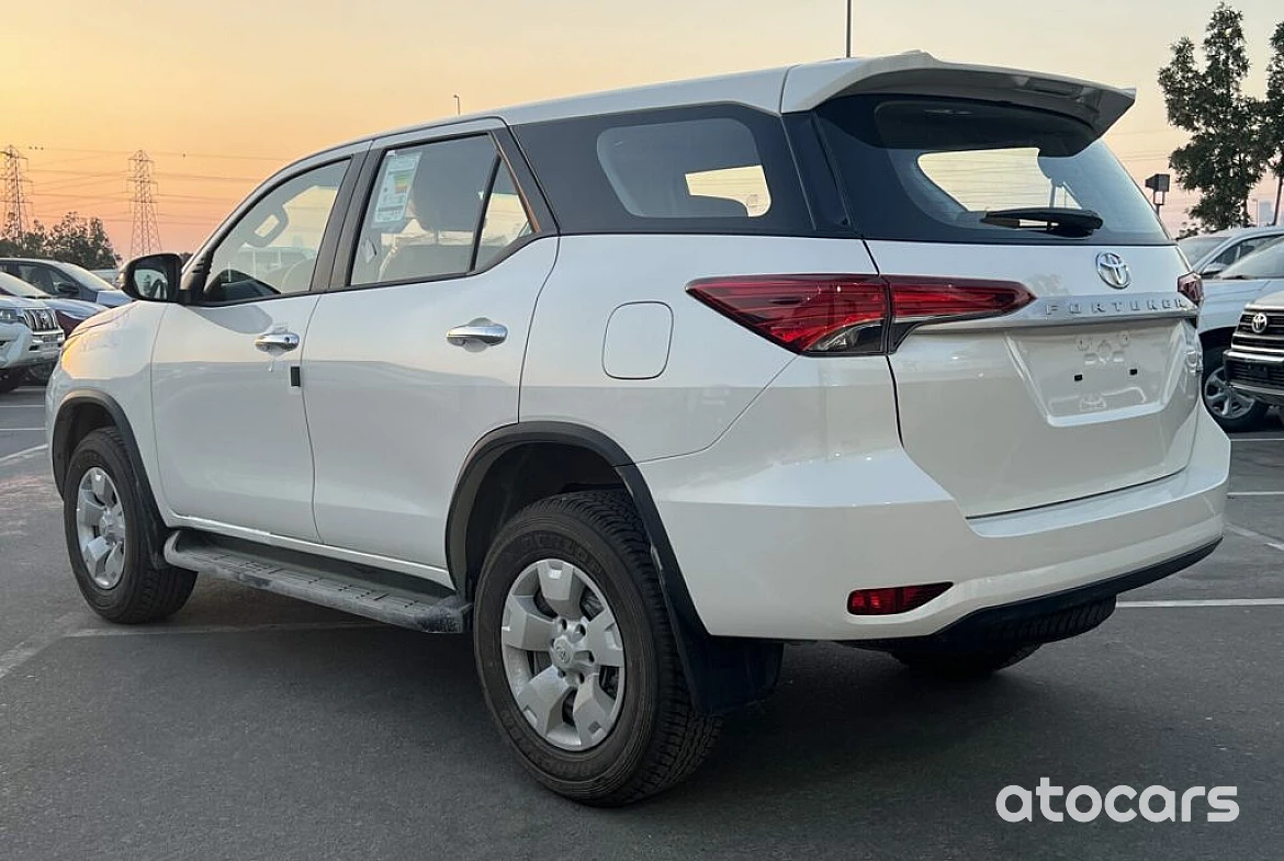 TOYOTA FORTUNER 2.7 AT CLIMATE CONTROL 2023