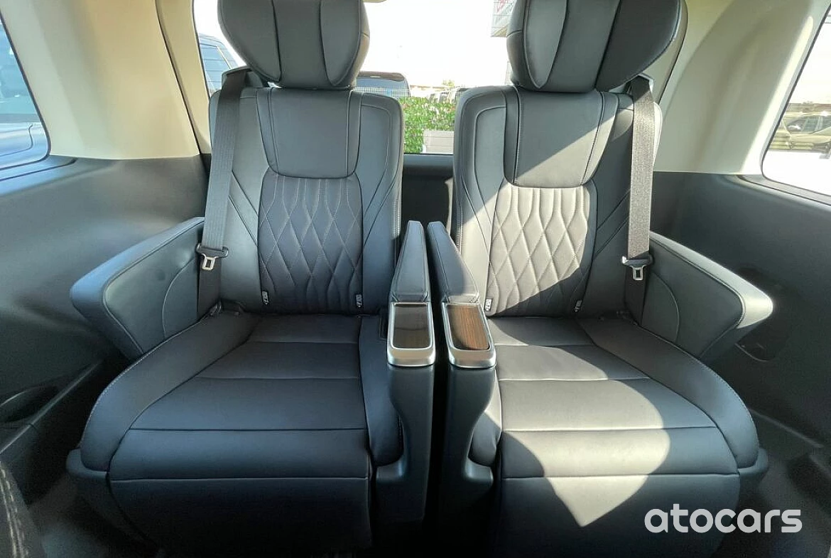 Toyota Granvia 2023 Premium 3.5L ,6 seat ,360cam , full option